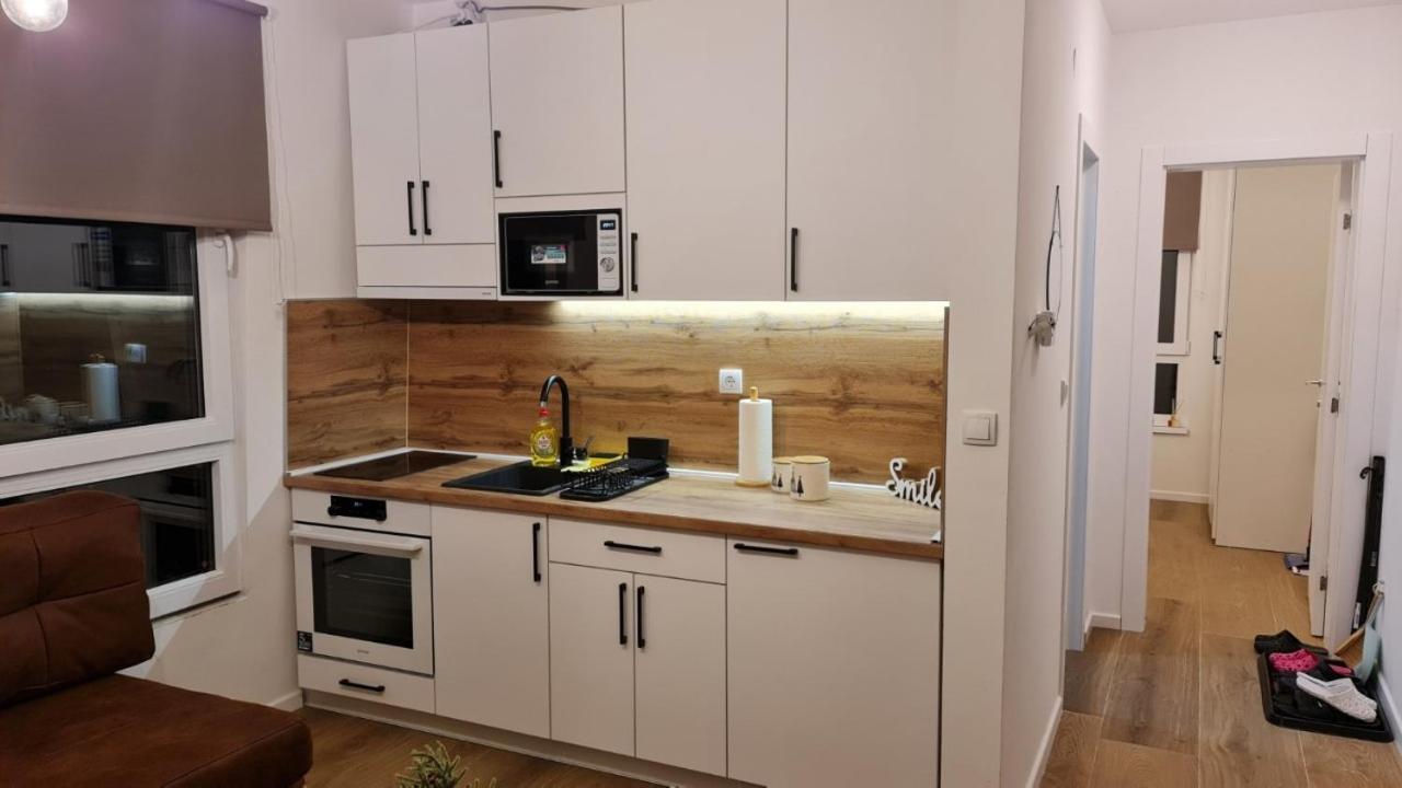 Wood Apartmani - Vila Zimska Idila ยาโฮรินา ภายนอก รูปภาพ