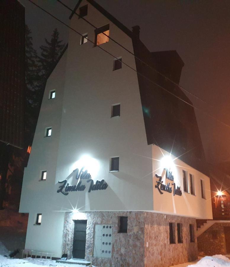 Wood Apartmani - Vila Zimska Idila ยาโฮรินา ภายนอก รูปภาพ